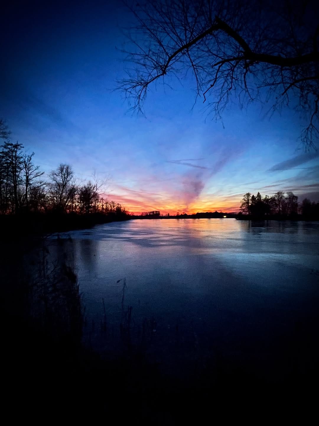Post 2 by Martin on Instagram (image)