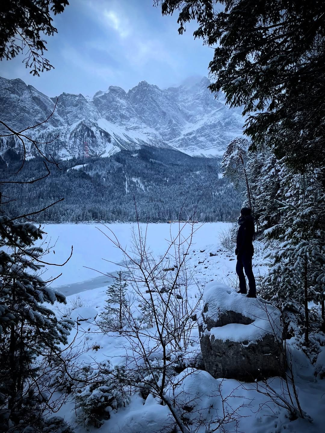 Post 6 by Martin on Instagram (image)