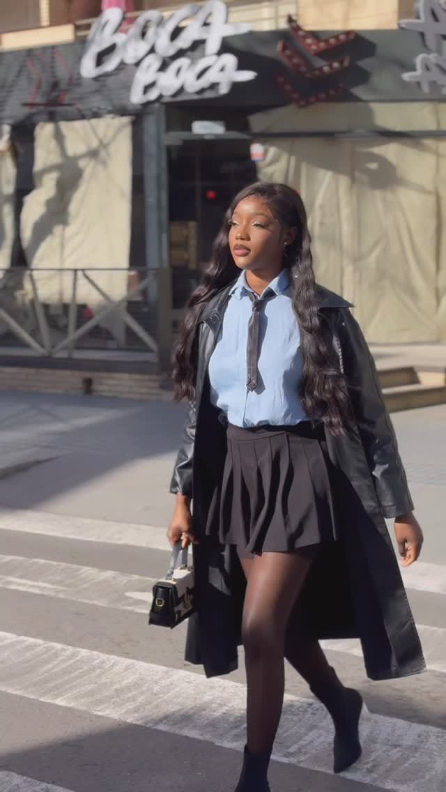 Post 7 by Fatou Ndiaye on Instagram (video)