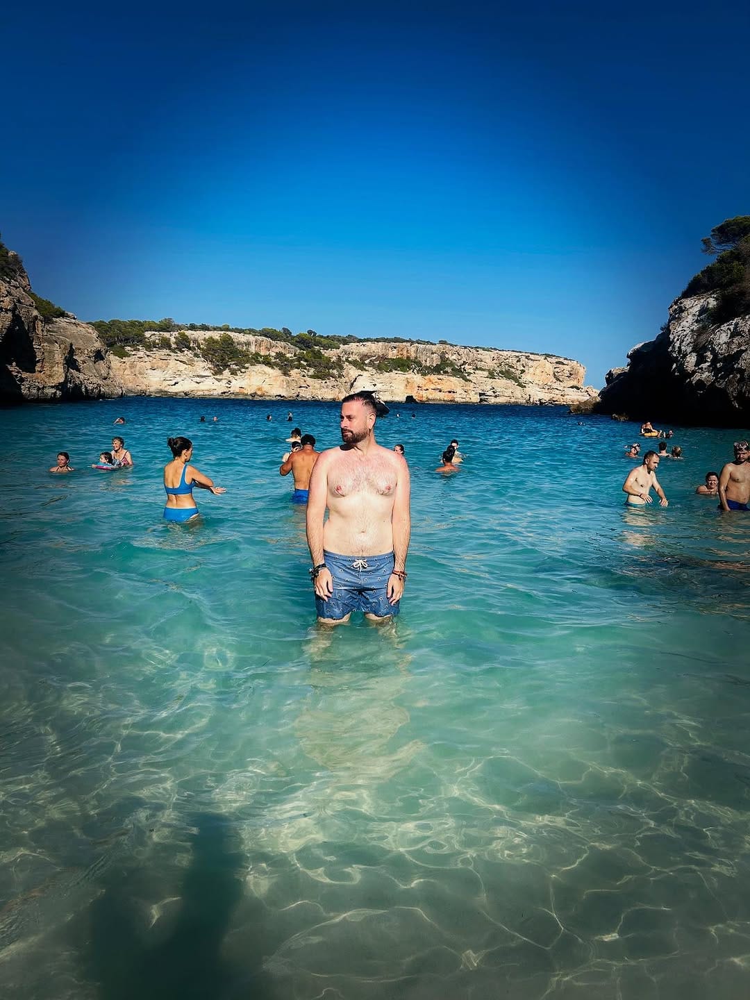 Post 7 by Rafa Villegas on Instagram (image)