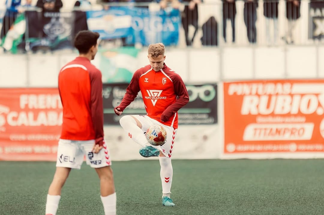 Post 1 by Iker Villar! on Instagram (carousel)