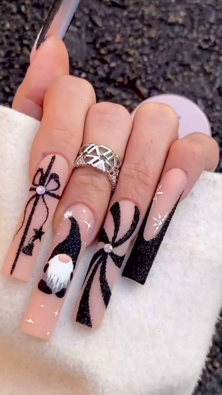 Post 3 by ana Anna on Instagram (video)