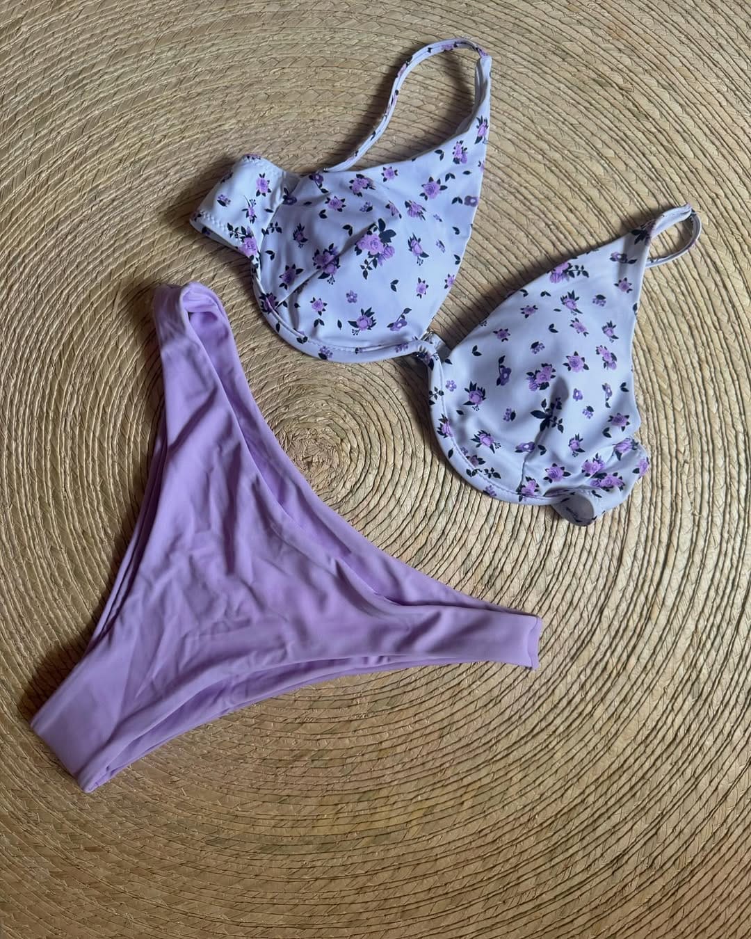 Post 4 by 🌸She’s🌸 on Instagram (carousel)