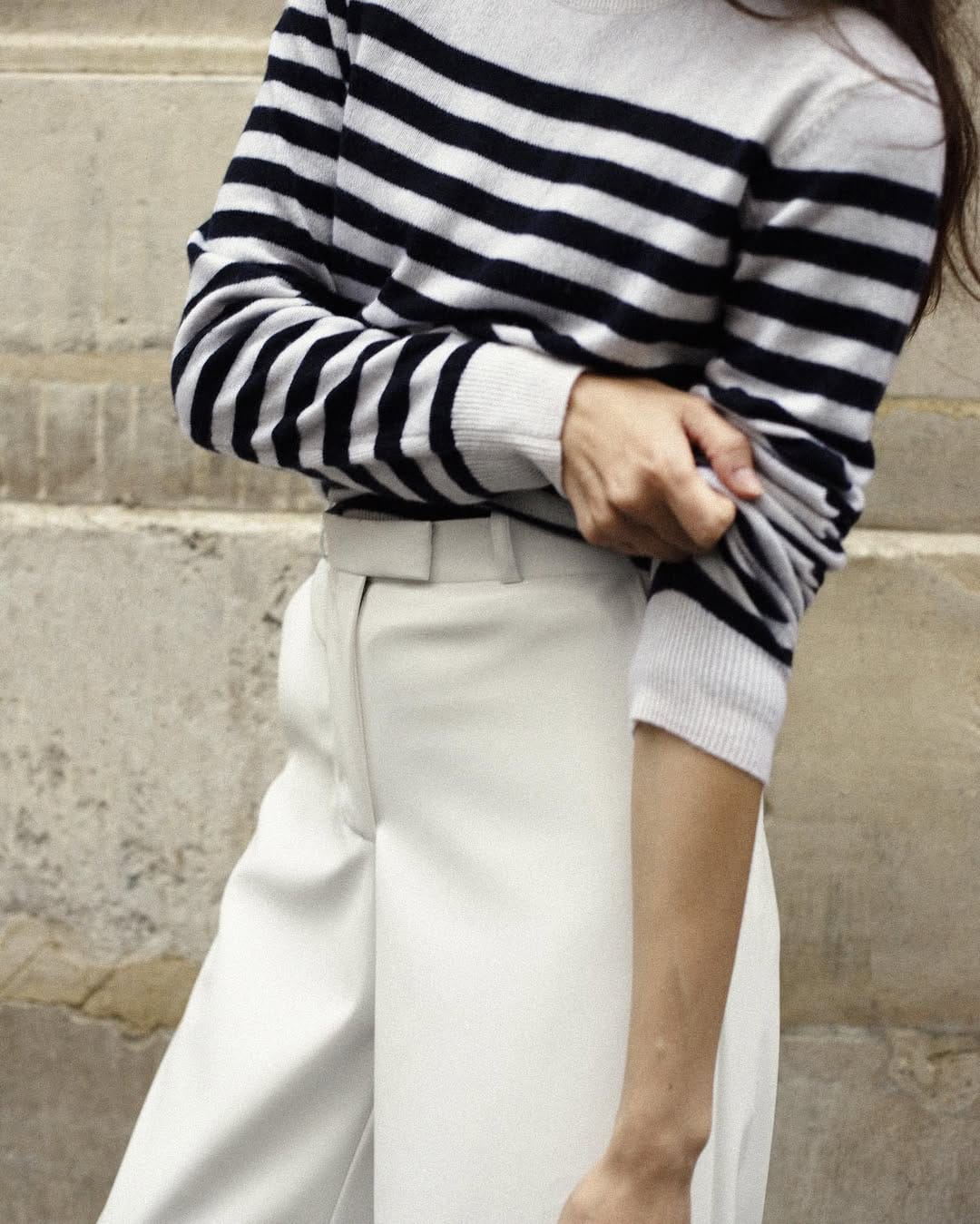 Post 9 by L' Artisan du Cachemire on Instagram (image)