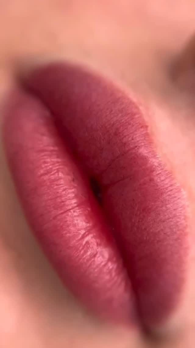 Post 5 by 𝐊𝐀𝐋𝐈𝐂𝐈 𝐆Ü𝐙𝐄𝐋𝐋𝐈𝐊 on Instagram (video)