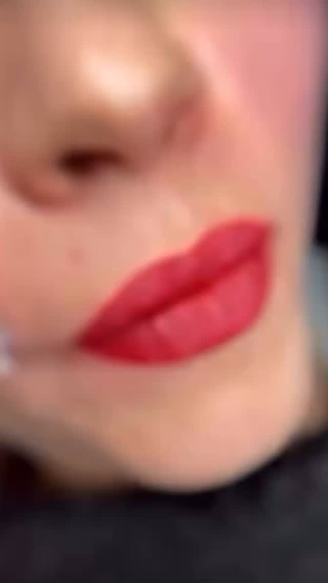 Post 3 by 𝐊𝐀𝐋𝐈𝐂𝐈 𝐆Ü𝐙𝐄𝐋𝐋𝐈𝐊 on Instagram (video)