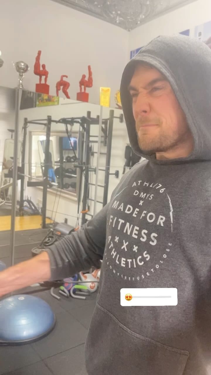 Post 8 by Stefan Riest on Instagram (video)