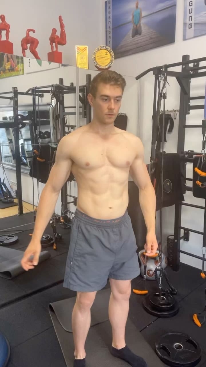 Post 2 by Stefan Riest on Instagram (video)