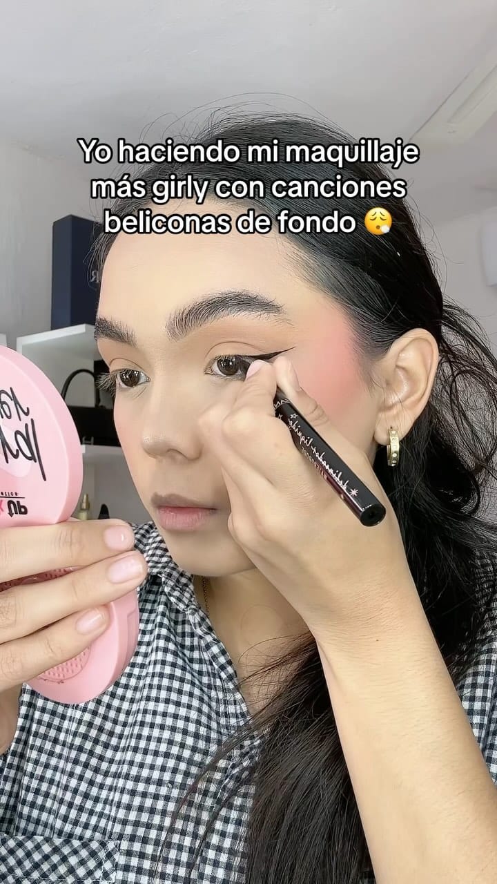Post 7 by Karla Moguel Ayora on Instagram (video)