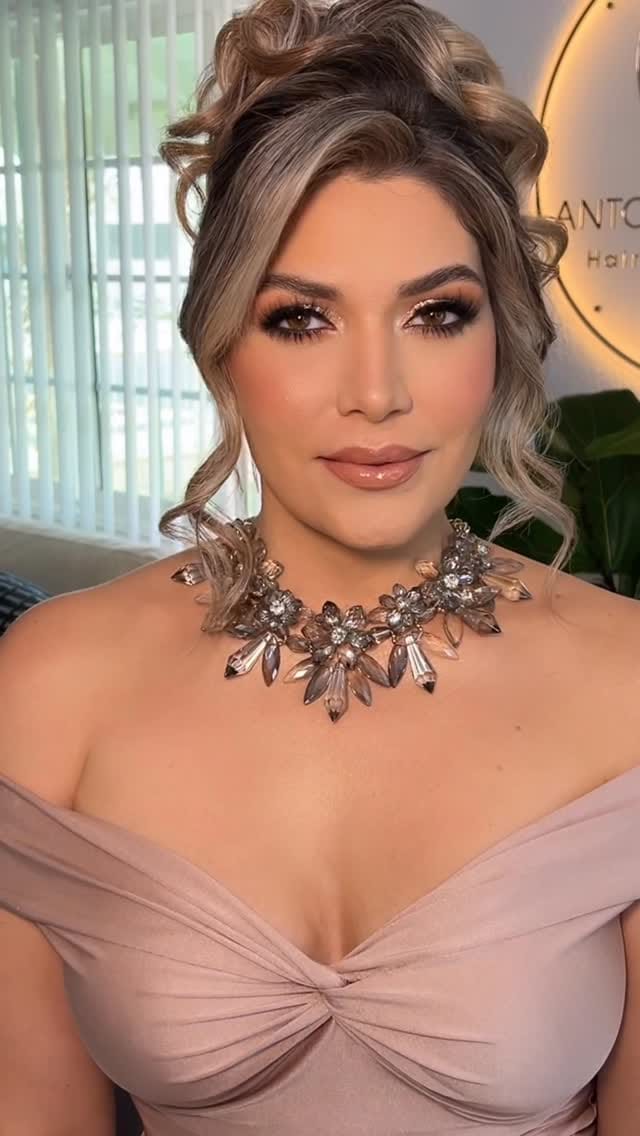 Post 10 by Antonio Espinoza on Instagram (video)