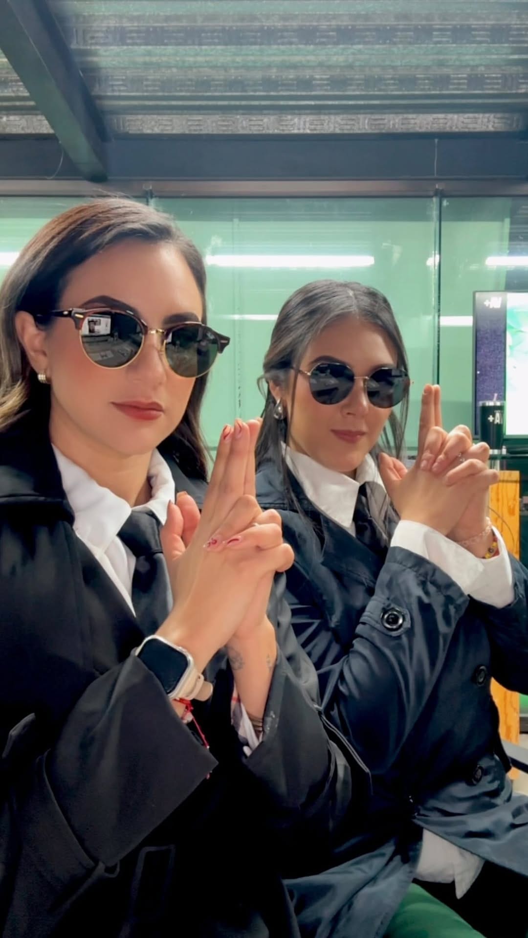 Post 6 by 𝗞𝗔𝗥𝗟𝗔 𝗕𝗘𝗥𝗨𝗠𝗘𝗡 on Instagram (video)