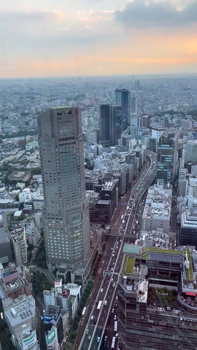 Post 8 by Diego Cruz ✈︎⚓ on Instagram (video)