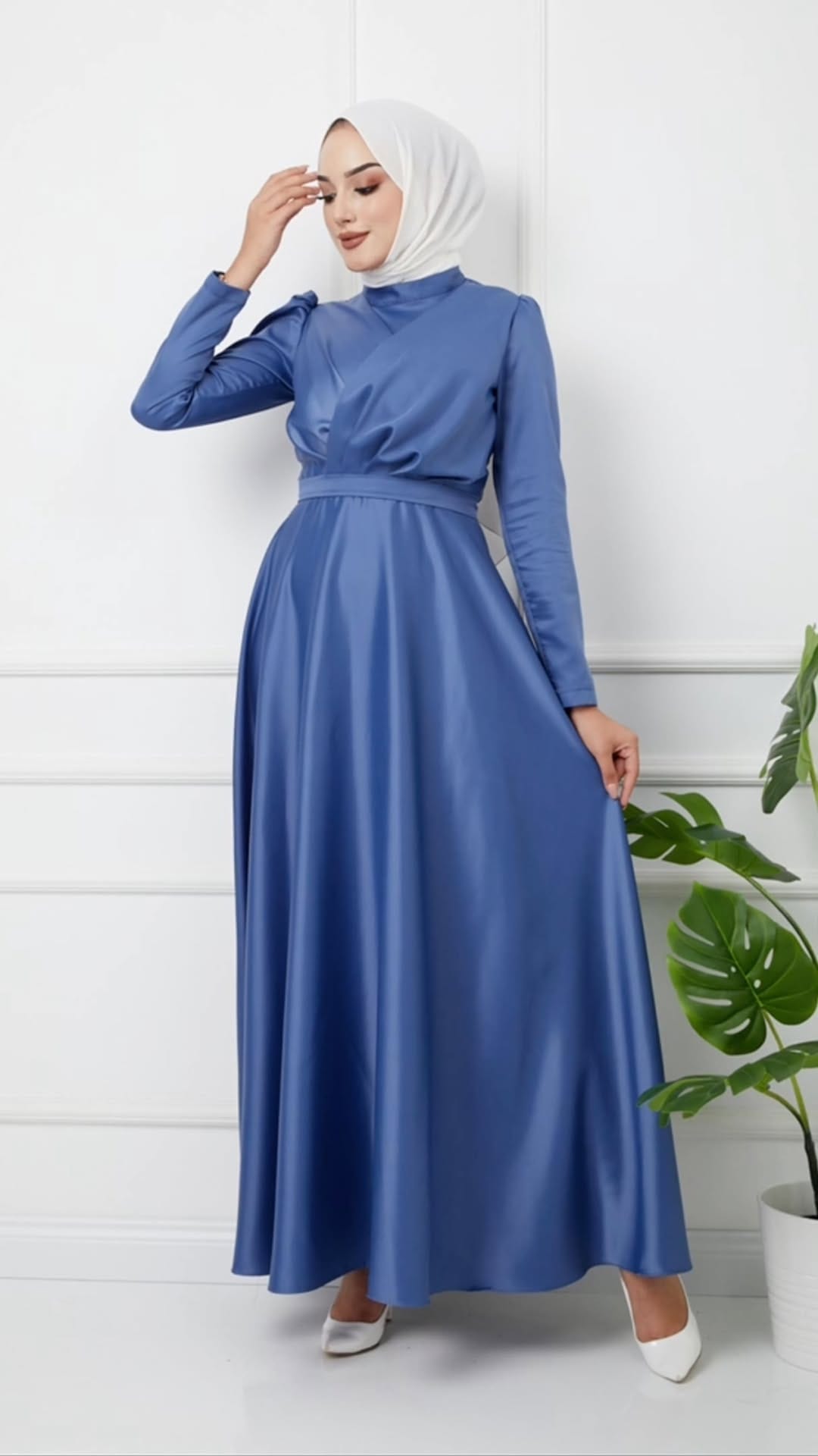 Post 8 by Hijab, Eveningdress, Abaya on Instagram (video)