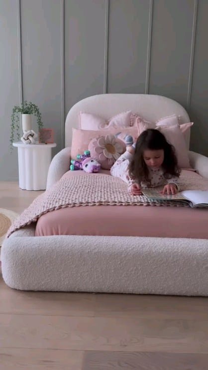 Post 10 by JIB Furniture Trading L.L.C. on Instagram (video)