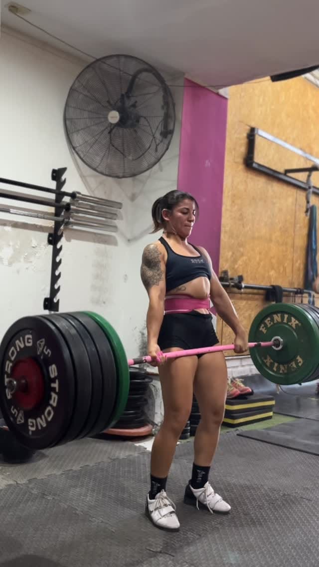 Post 1 by Jimena  Uliarte on Instagram (video)