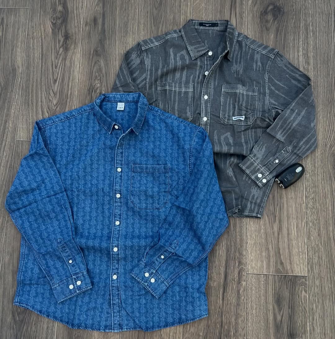 Post 4 by casual clothes on Instagram (carousel)