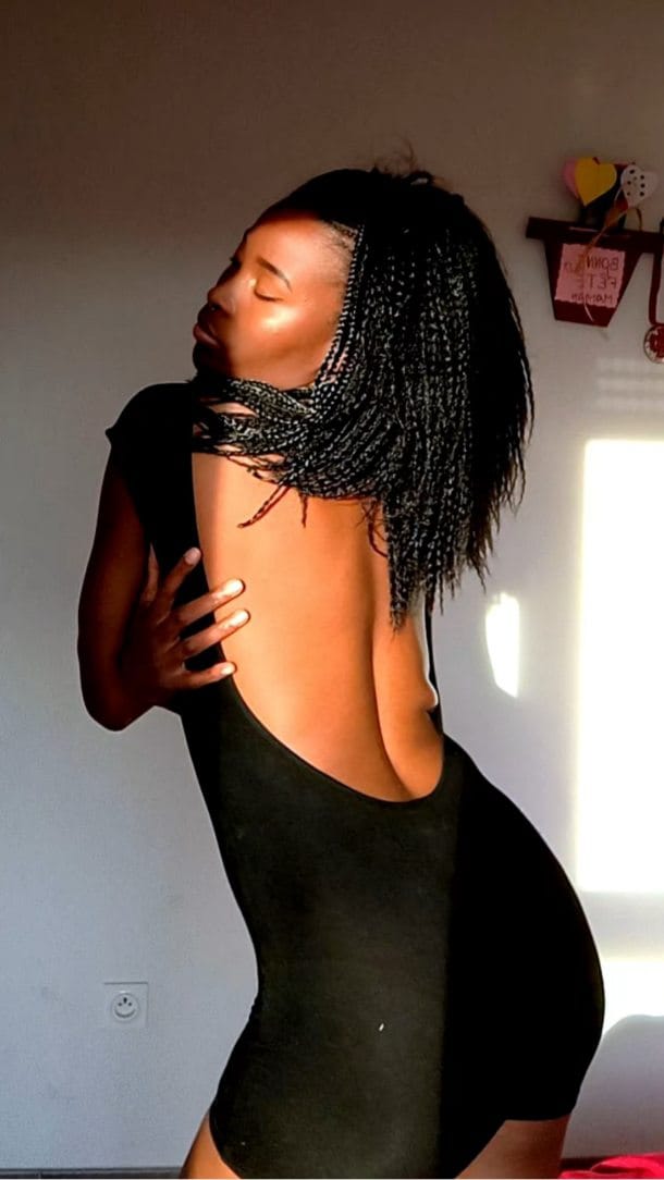 Post 9 by Rose Rovhalie on Instagram (video)