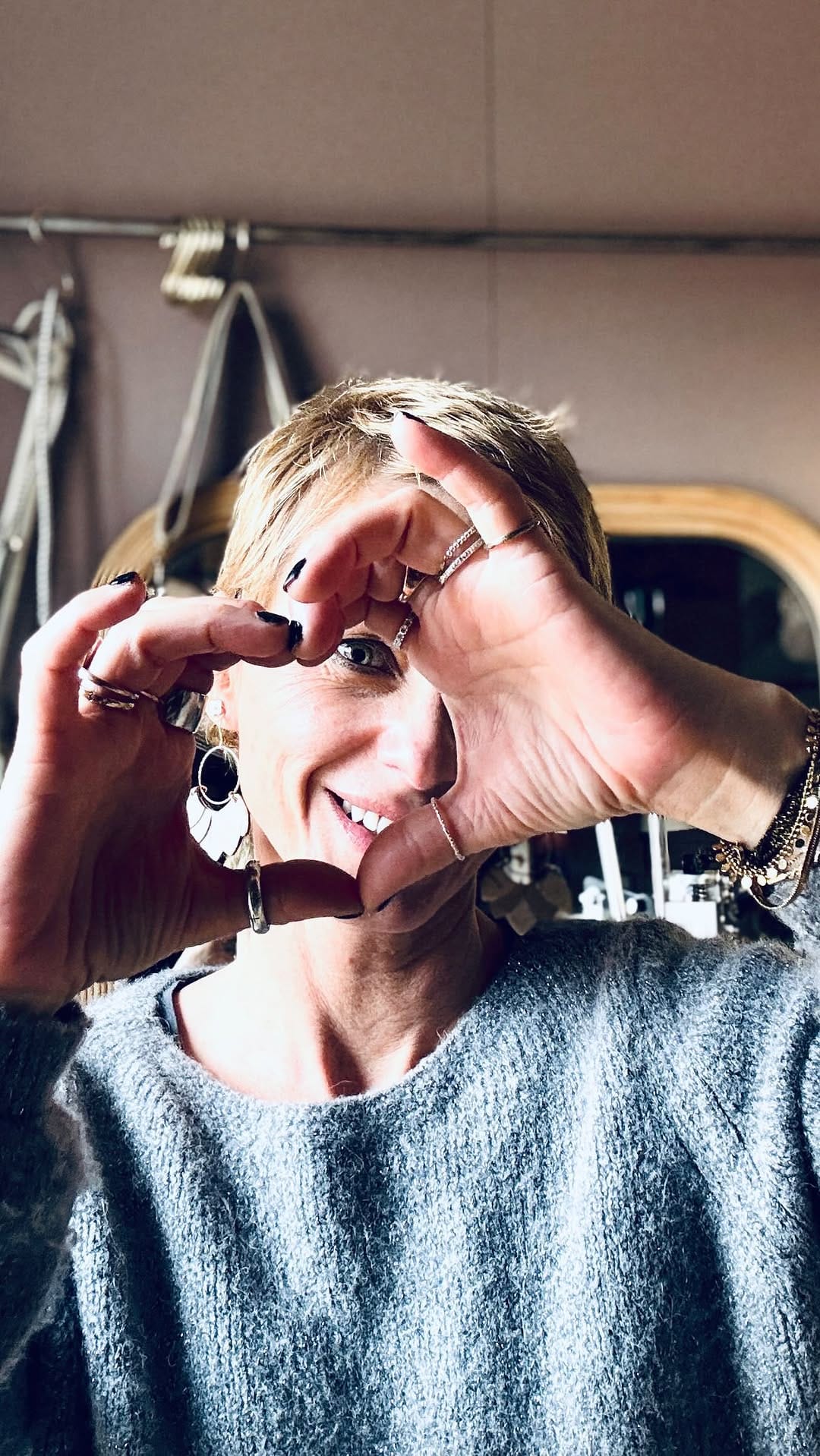 Post 6 by Maroquinerie ⼺ Ateliers créatifs on Instagram (video)
