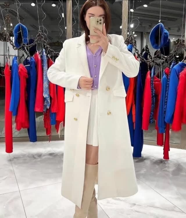 Post 7 by Safalena on Instagram (video)