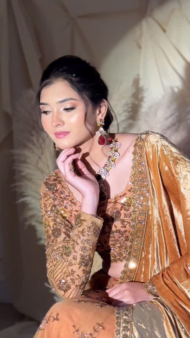 Post 9 by Meenaz Fatima on Instagram (video)