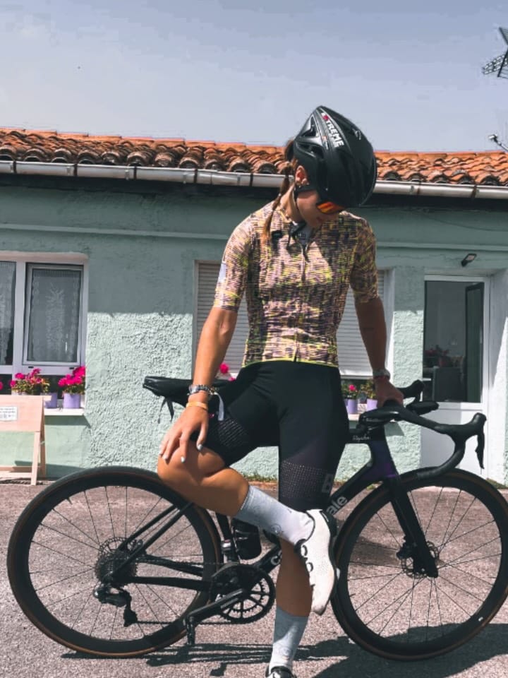 Post 5 by palomina👑/ Hybrid athlete on Instagram (carousel)