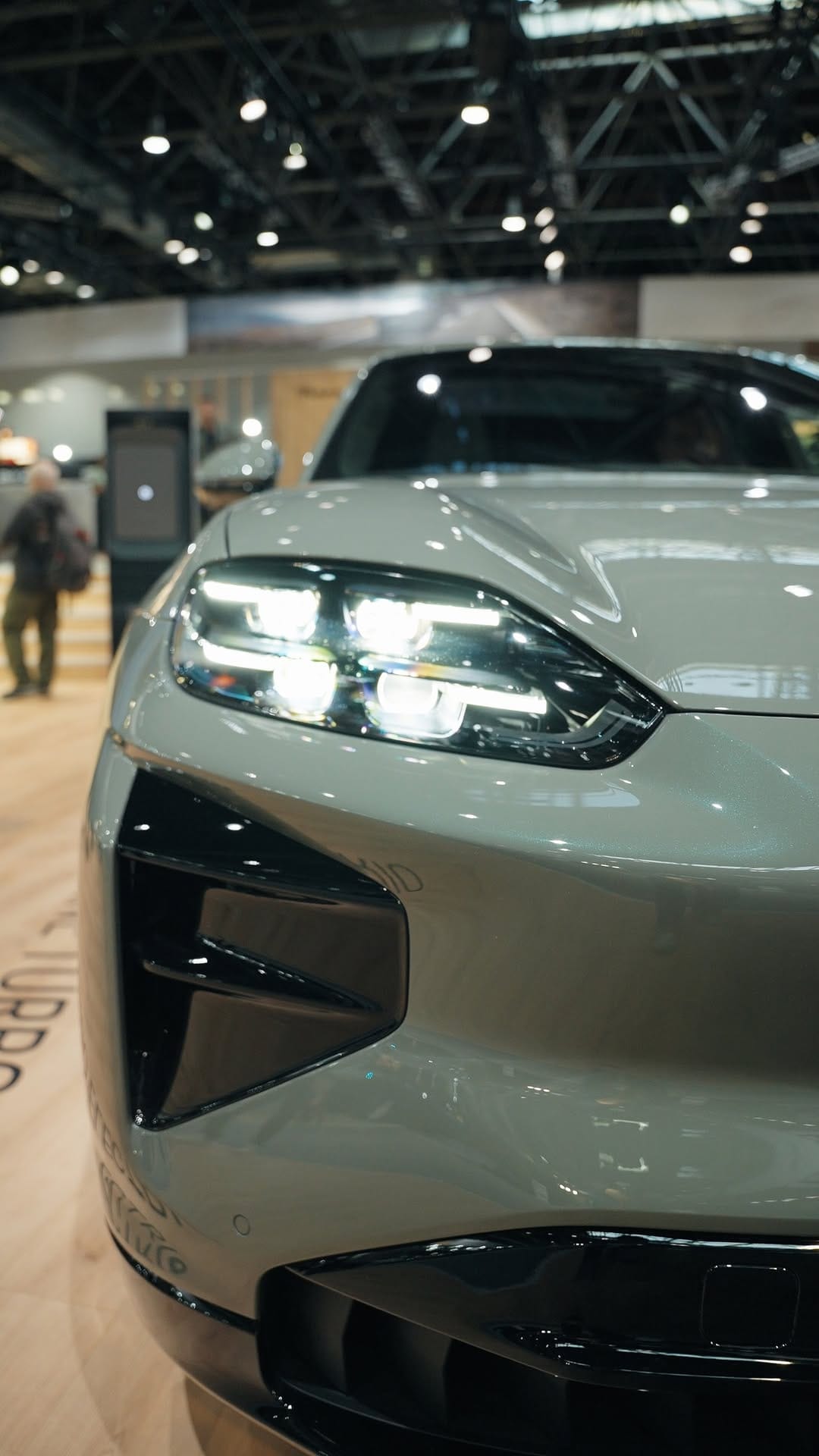 Post 3 by Frauscher Boats on Instagram (video)
