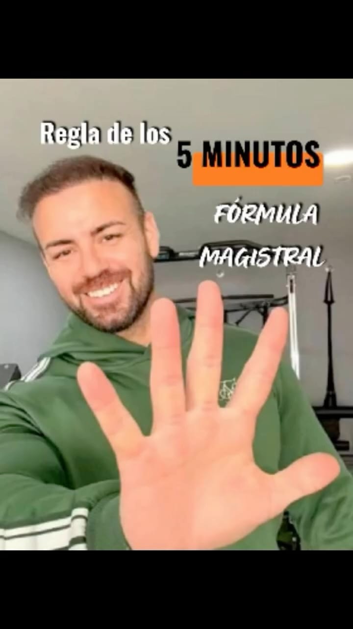 Post 4 by Johnny | Entrenador Online on Instagram (video)