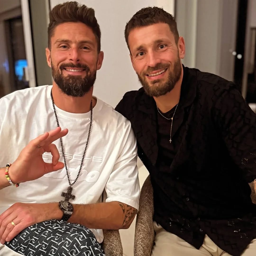 Post 3 by Olivier Giroud Fan Account on Instagram (image)