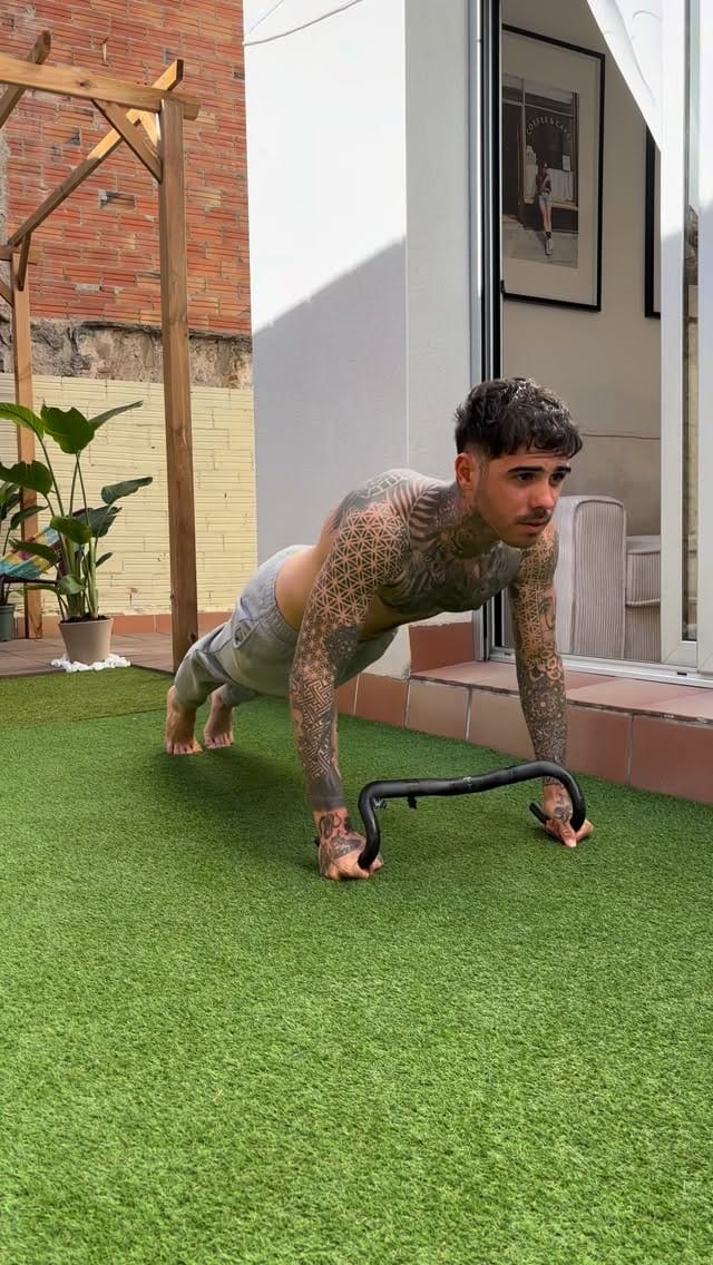 Post 2 by 👤 Kiko Galván Fernández on Instagram (video)