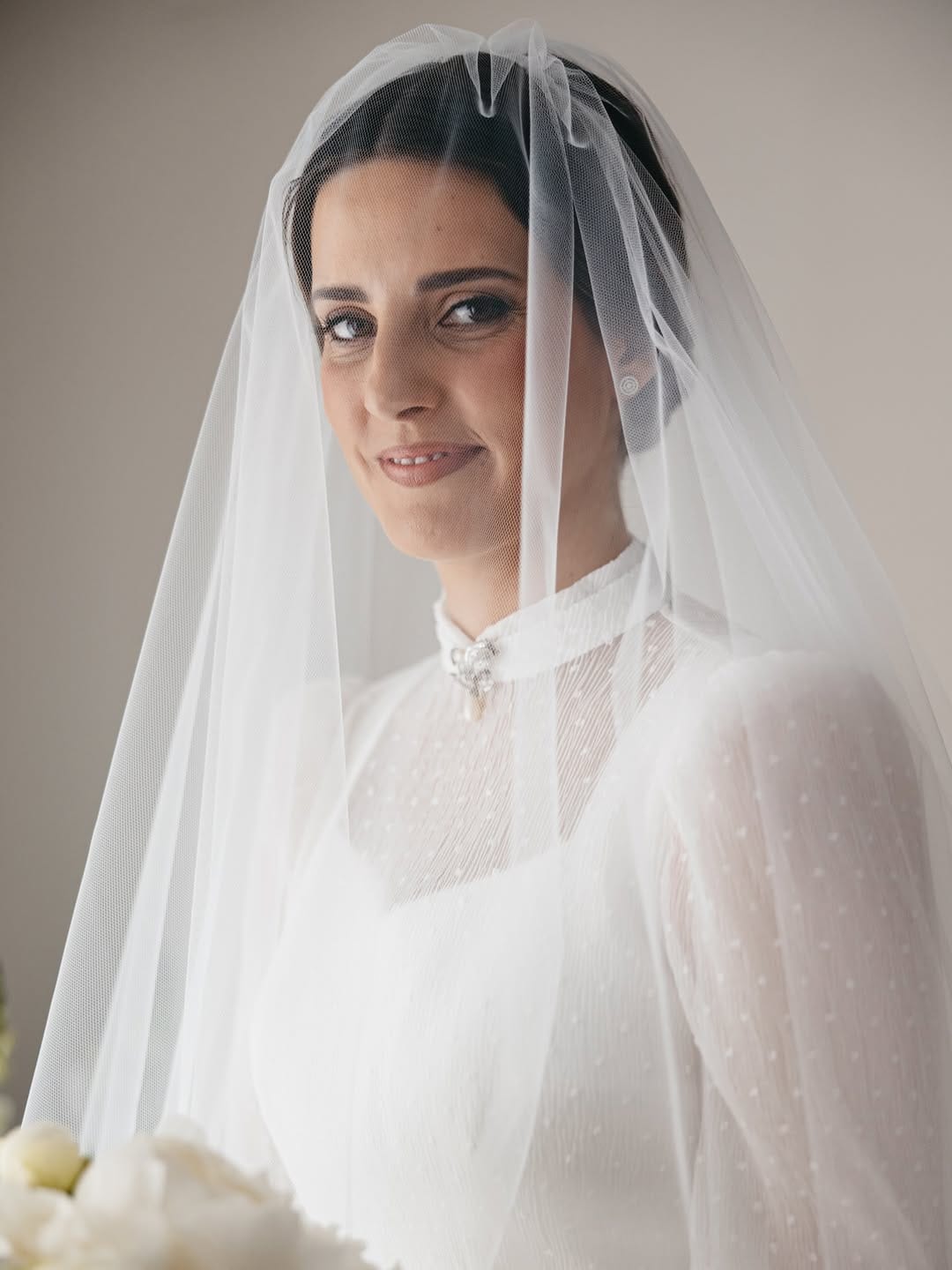 Post 1 by Luis Rocamora | Vestidos de novia e invitada on Instagram (carousel)