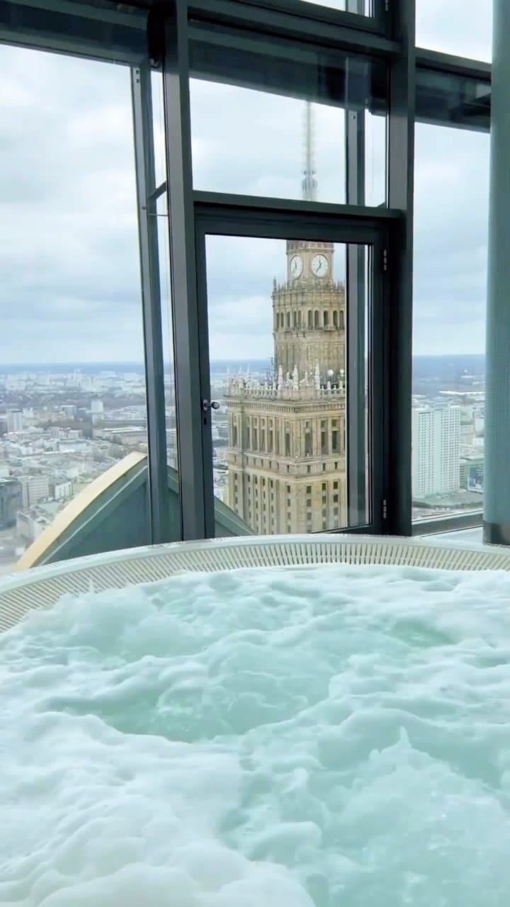 Post 6 by insta_warsaw on Instagram (video)