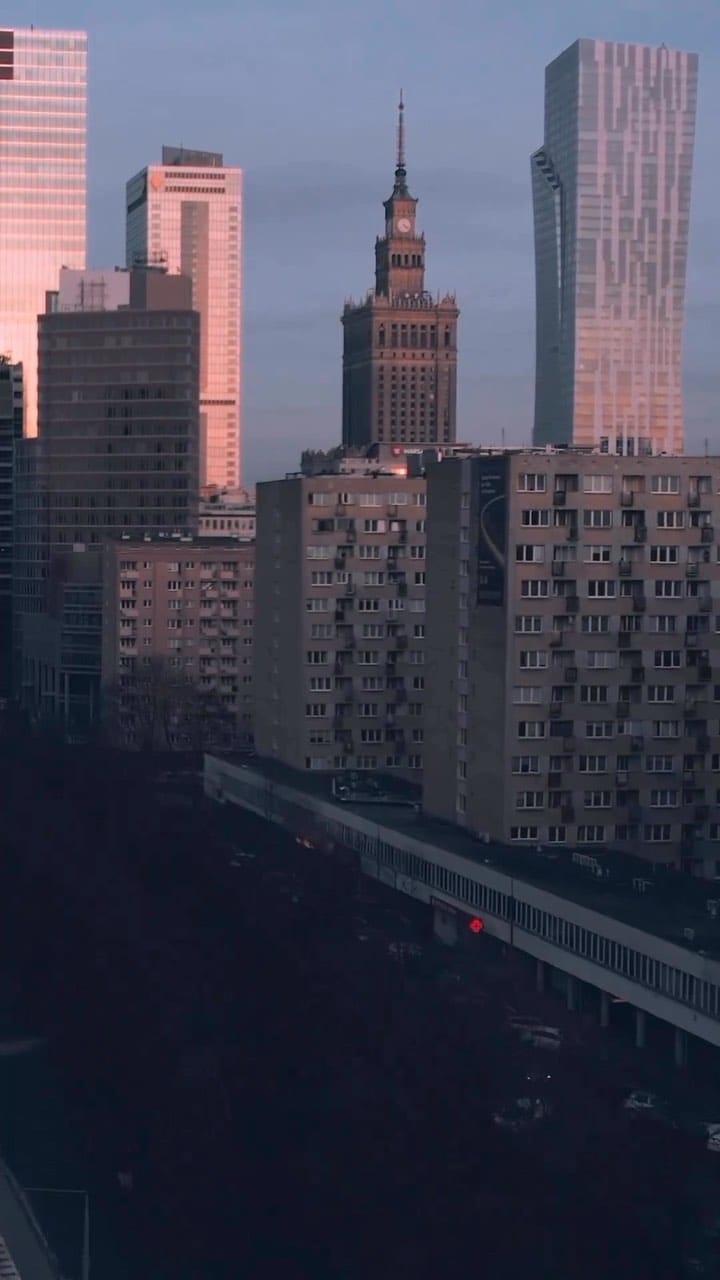 Post 7 by insta_warsaw on Instagram (video)