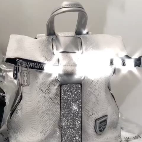 Post 1 by CarterasAta👛 on Instagram (video)