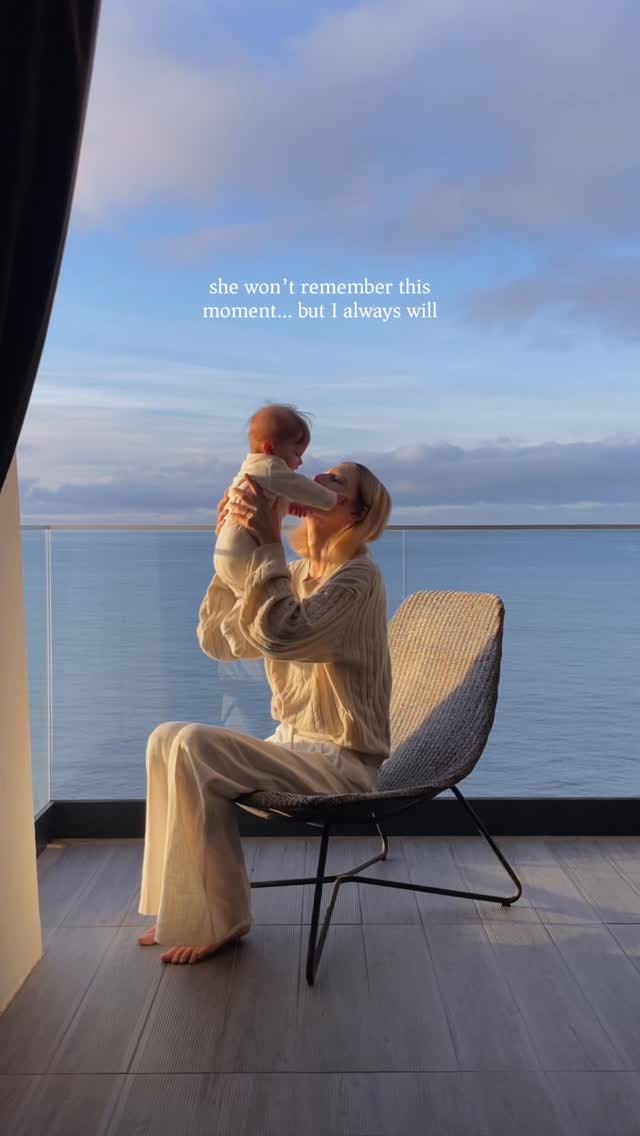 Post 4 by Martyna & Hamilton on Instagram (video)