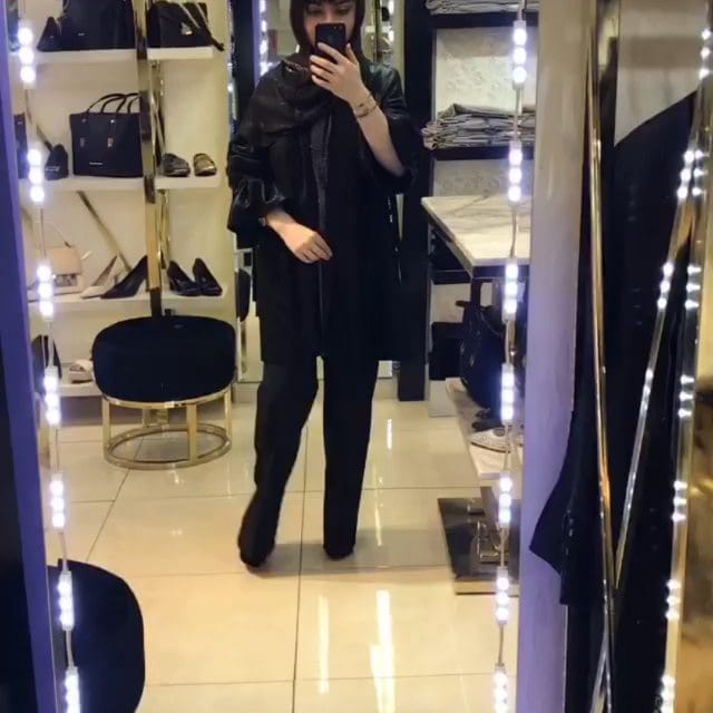 Post 2 by گالری کیف،کفش،مانتو،شلوار لارس on Instagram (video)