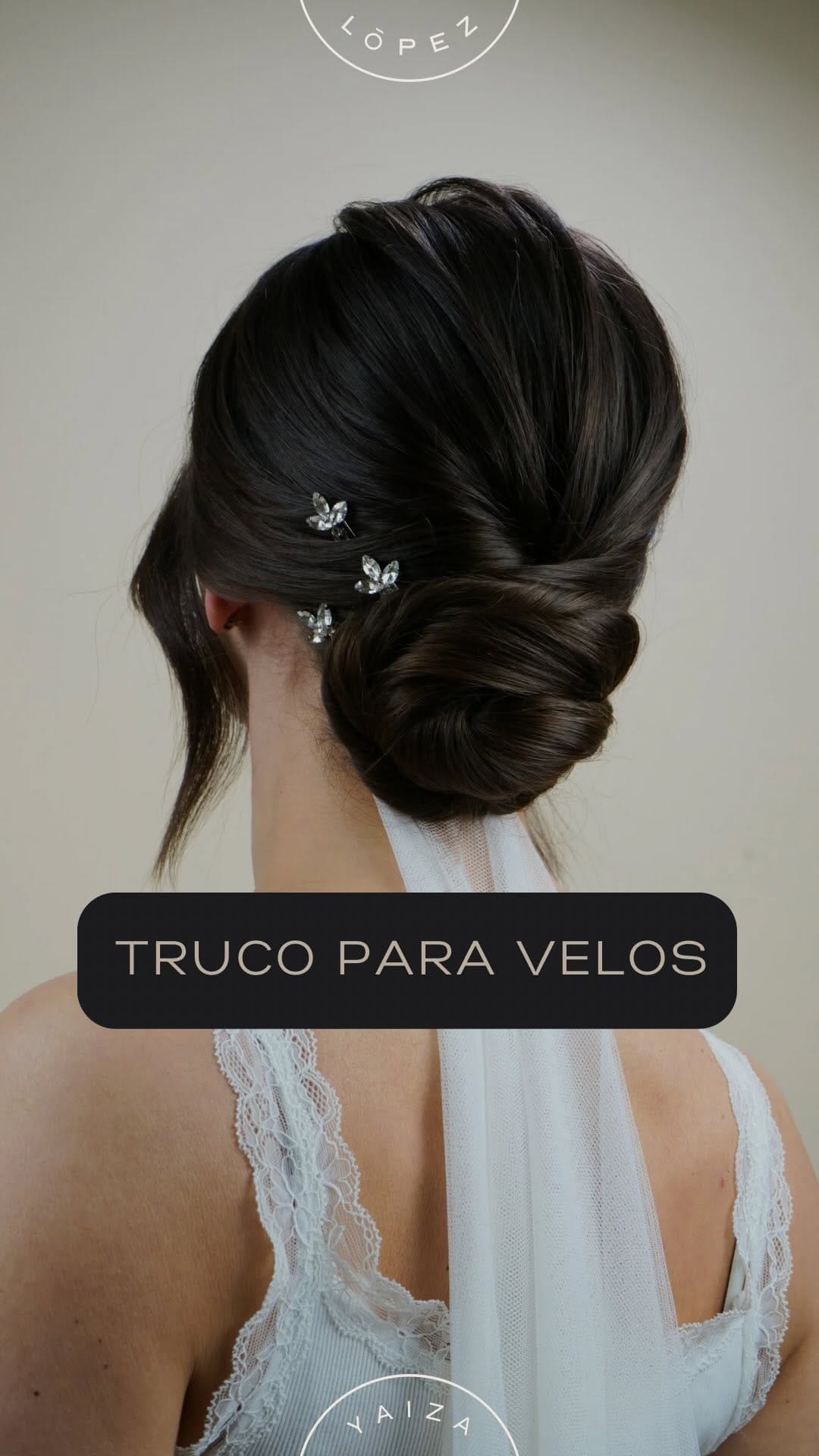 Post 8 by Yaiza L. | Formación y Peinados de Novia on Instagram (video)