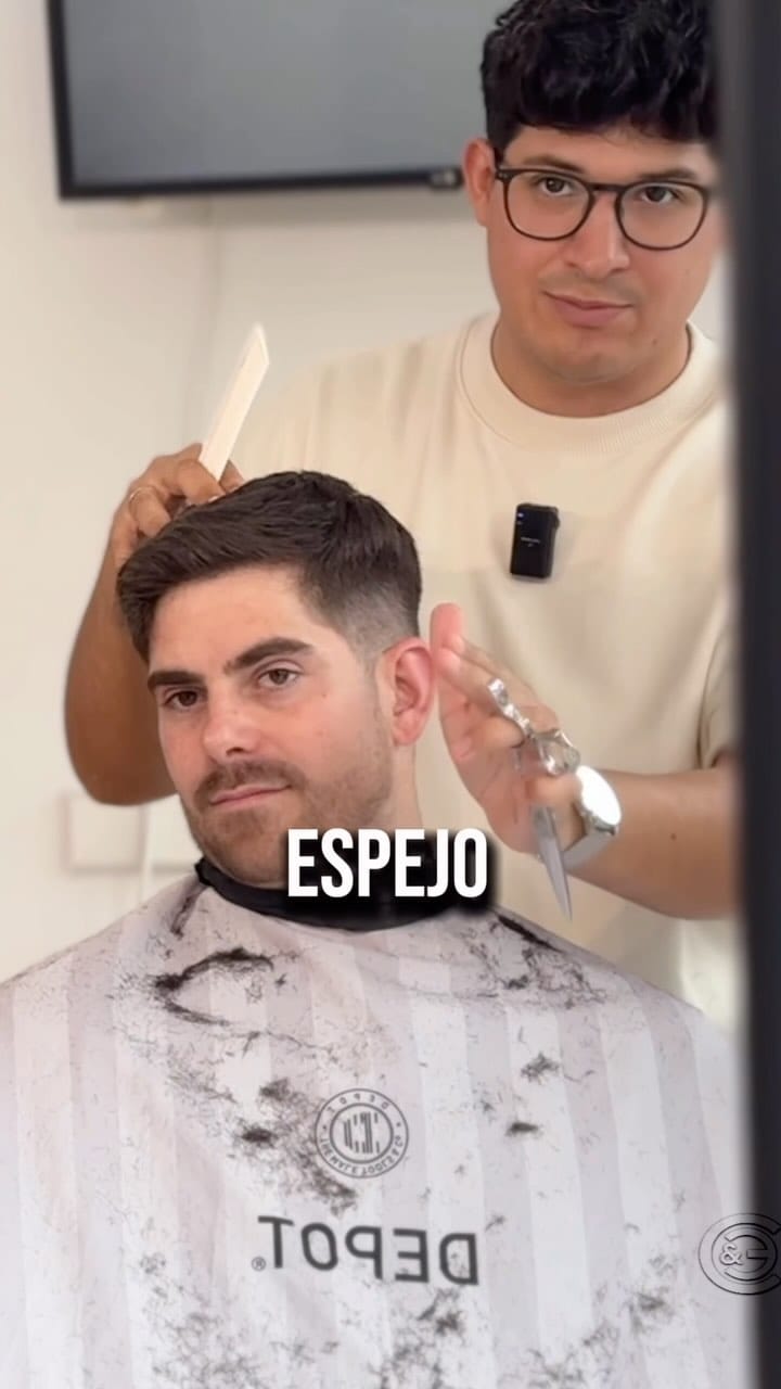 Post 2 by CORTE Y ESTILO ACADEMY on Instagram (video)
