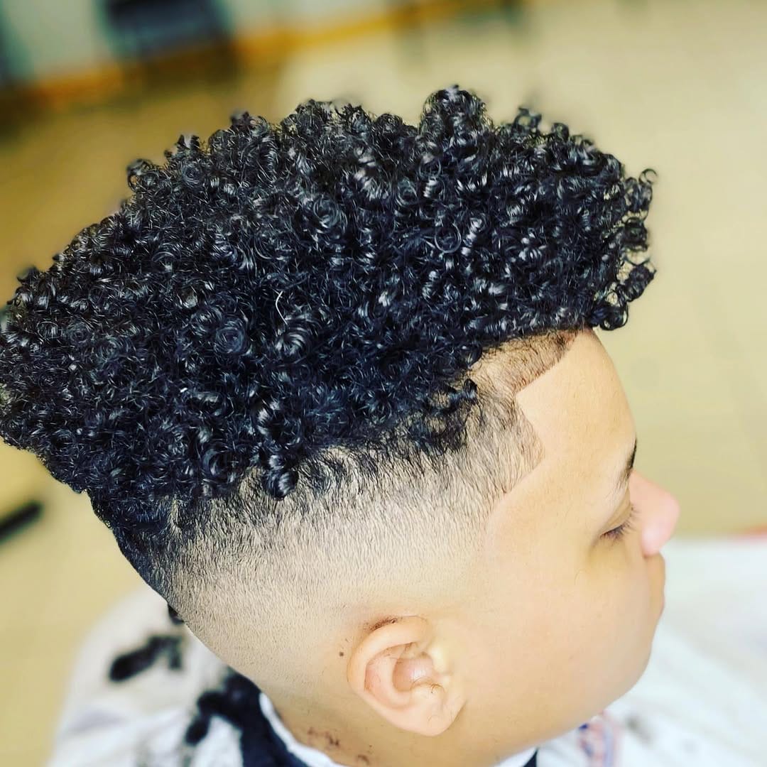 Post 3 by ALLSTAR’S SPORTS BARBERSHOP™️ on Instagram (image)