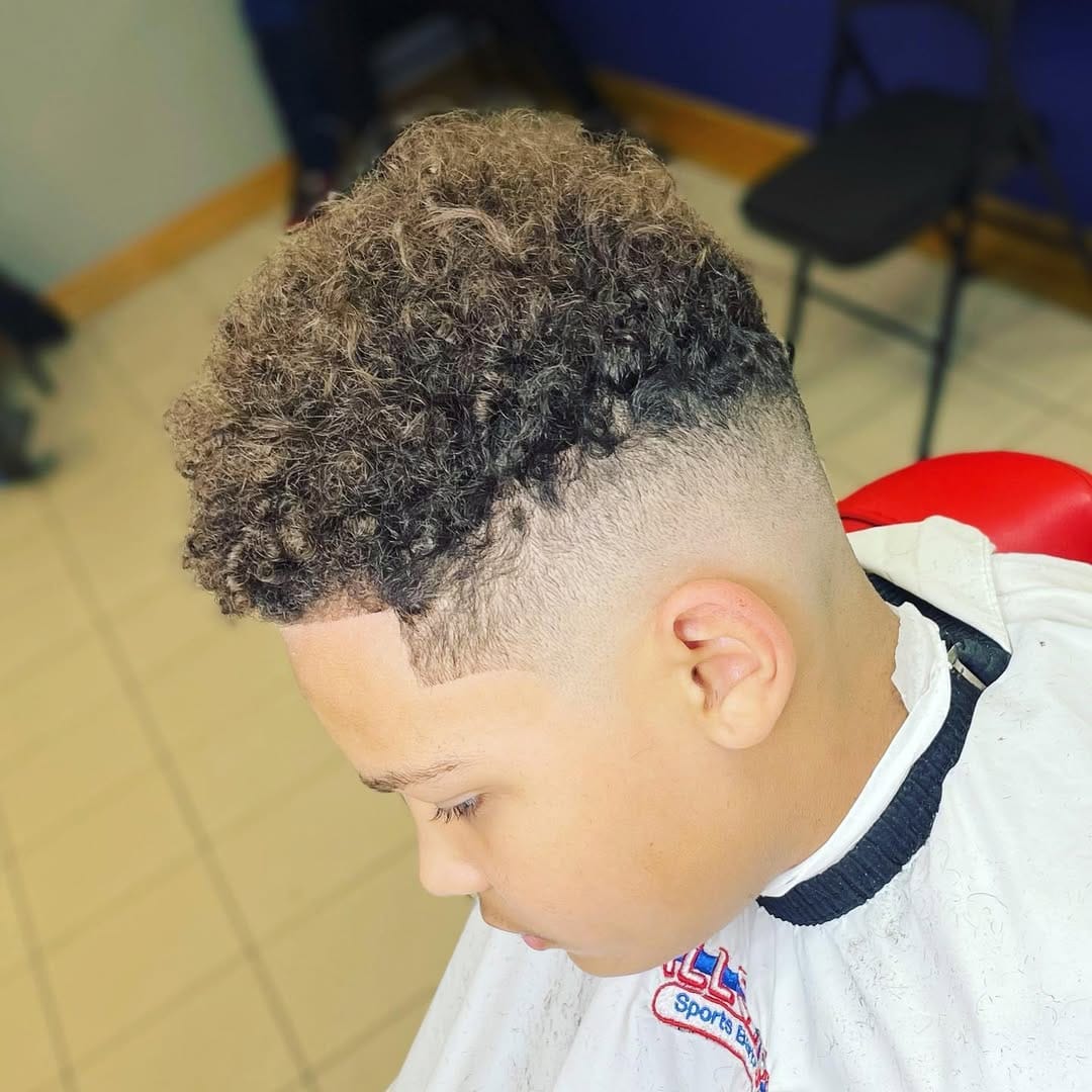 Post 4 by ALLSTAR’S SPORTS BARBERSHOP™️ on Instagram (image)