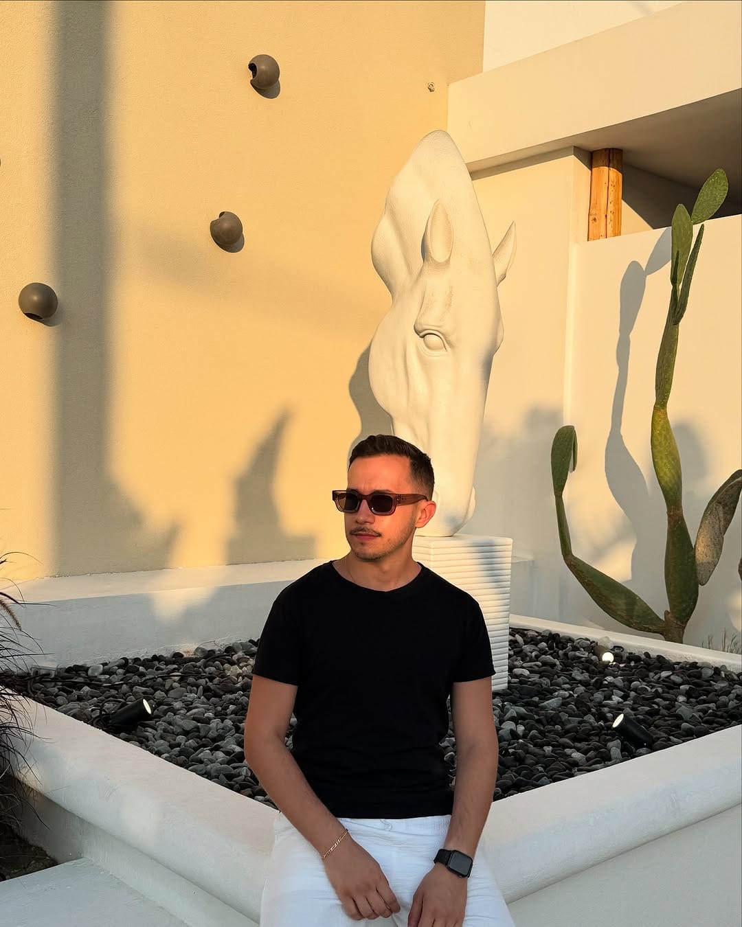 Post 2 by 𝕄𝕒𝕥𝕙𝕚𝕤 on Instagram (carousel)