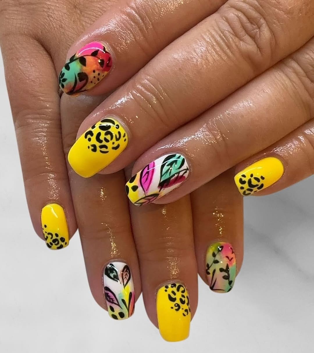 Post 10 by 🦋 Loulabelle Nails 🦋 on Instagram (image)