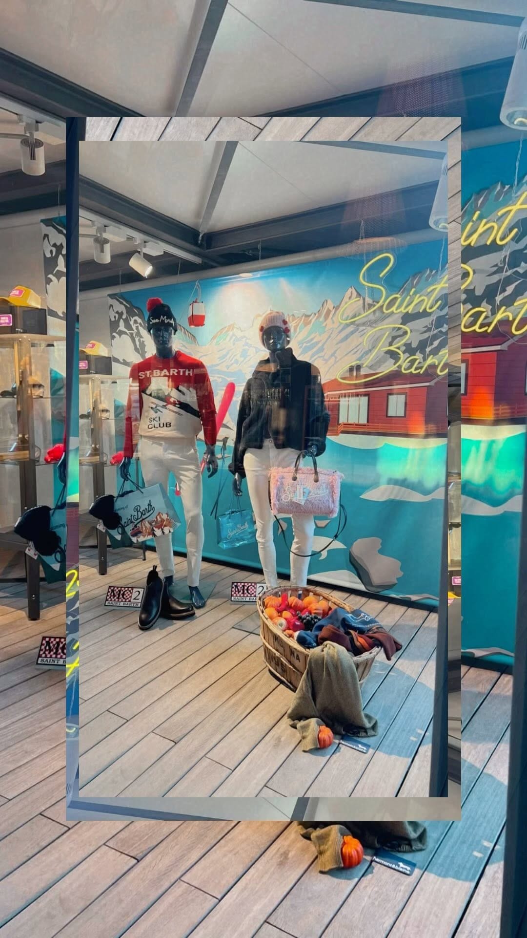 Post 5 by 🇳🇴NOVA LINEA Stores🇪🇸 on Instagram (video)