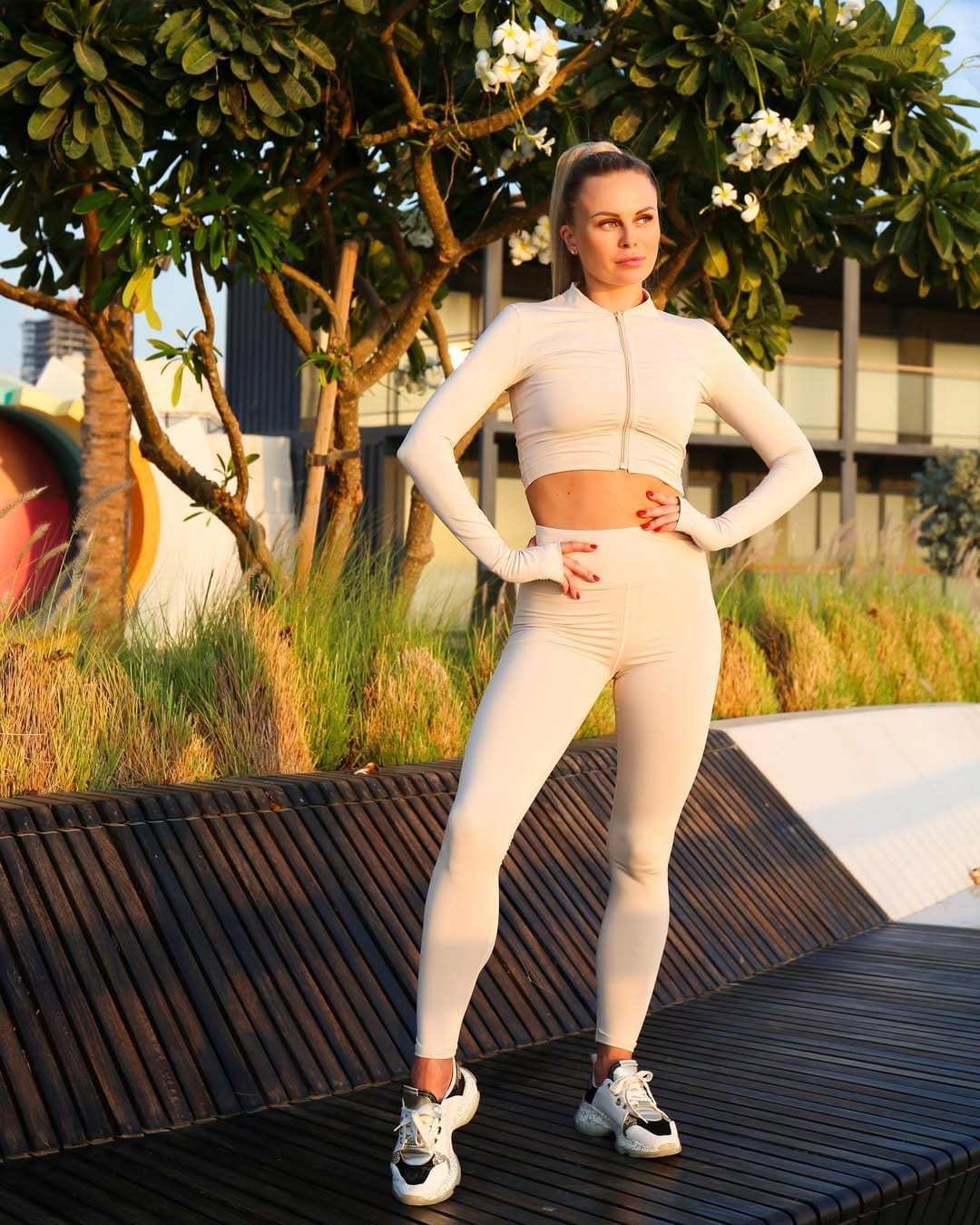 Post 10 by Sport Wear on Instagram (image)