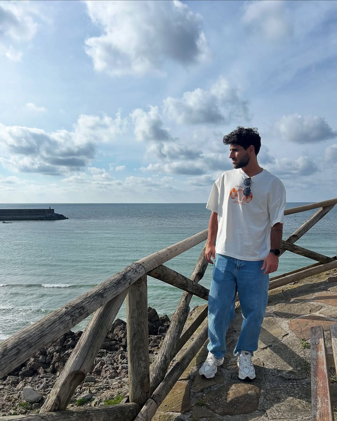 Post 5 by Eneko Eizmendi on Instagram (carousel)