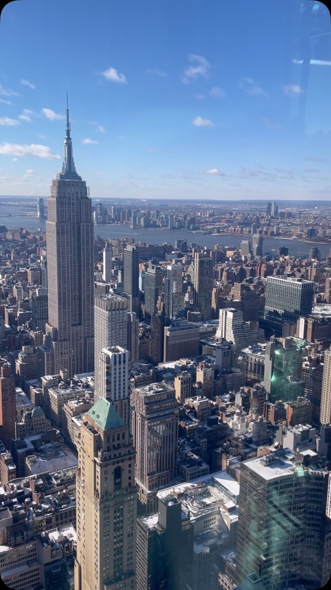 Post 3 by Chloe Anoufa girard on Instagram (video)