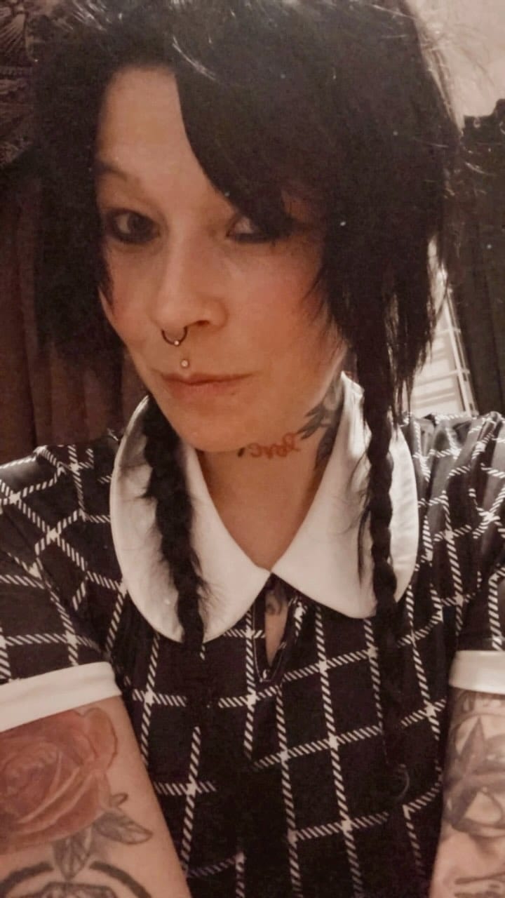 Post 9 by Lola Las Vegas on Instagram (video)