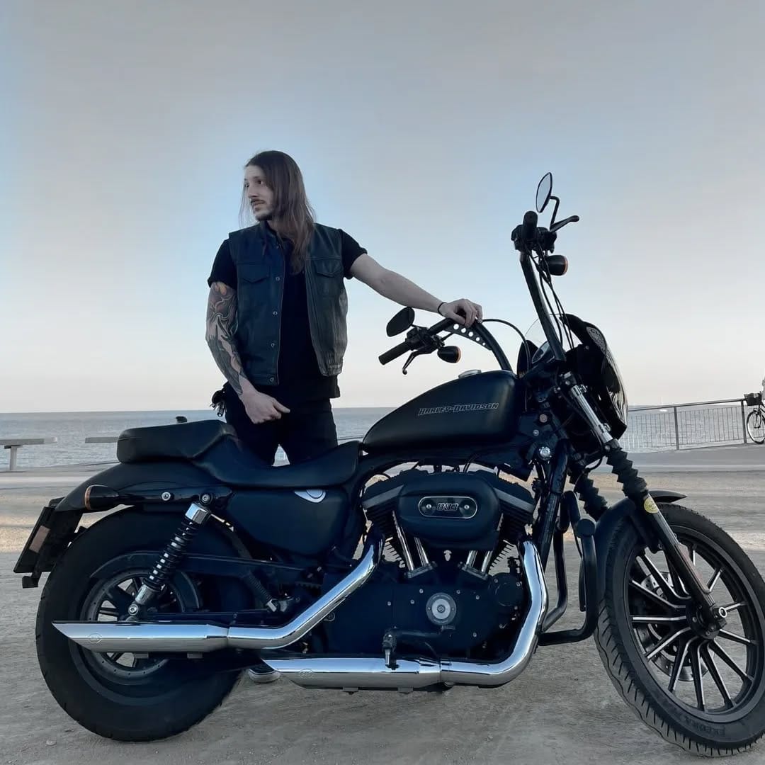 Post 8 by 𝕬𝖒𝖆𝖗𝖔 𝖑𝖔𝖒𝖇𝖆 𝕱𝖊𝖗𝖓𝖆𝖓𝖉𝖊𝖟 on Instagram (image)