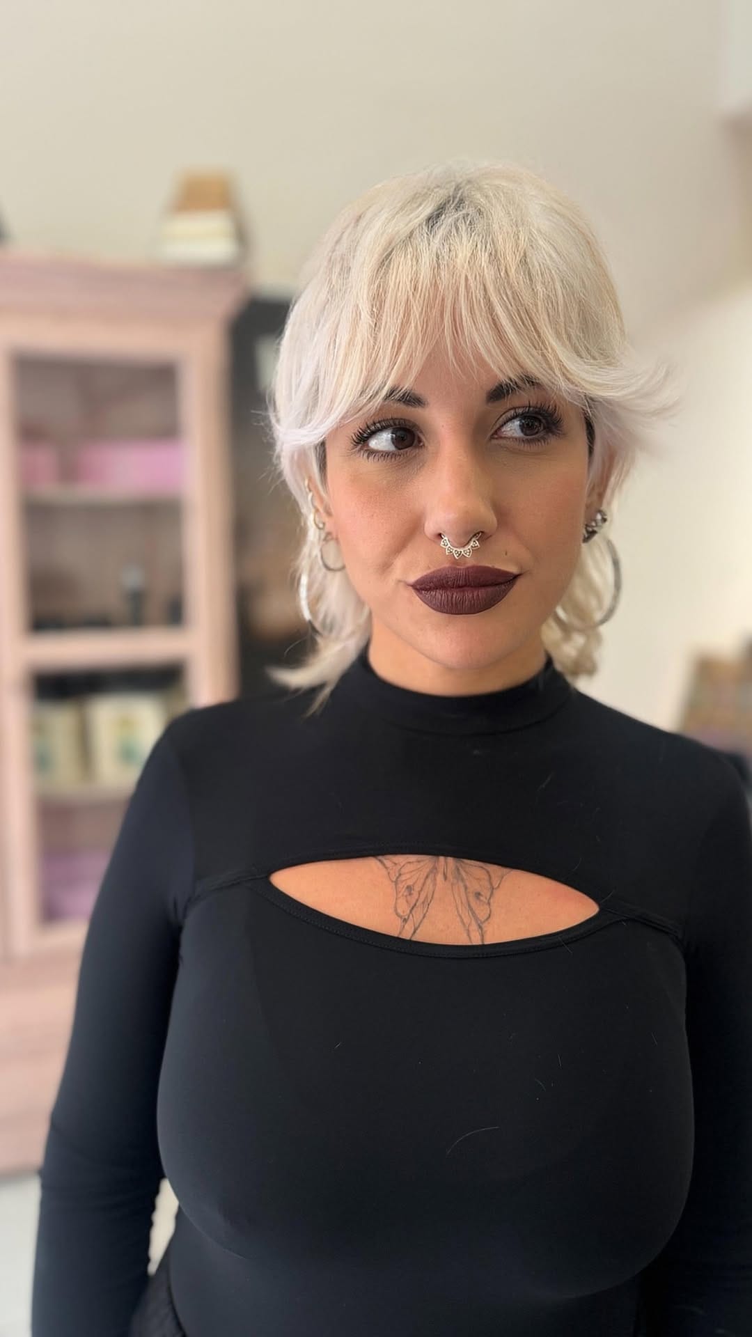 Post 4 by M I R A C L E  - Hair Salon on Instagram (video)