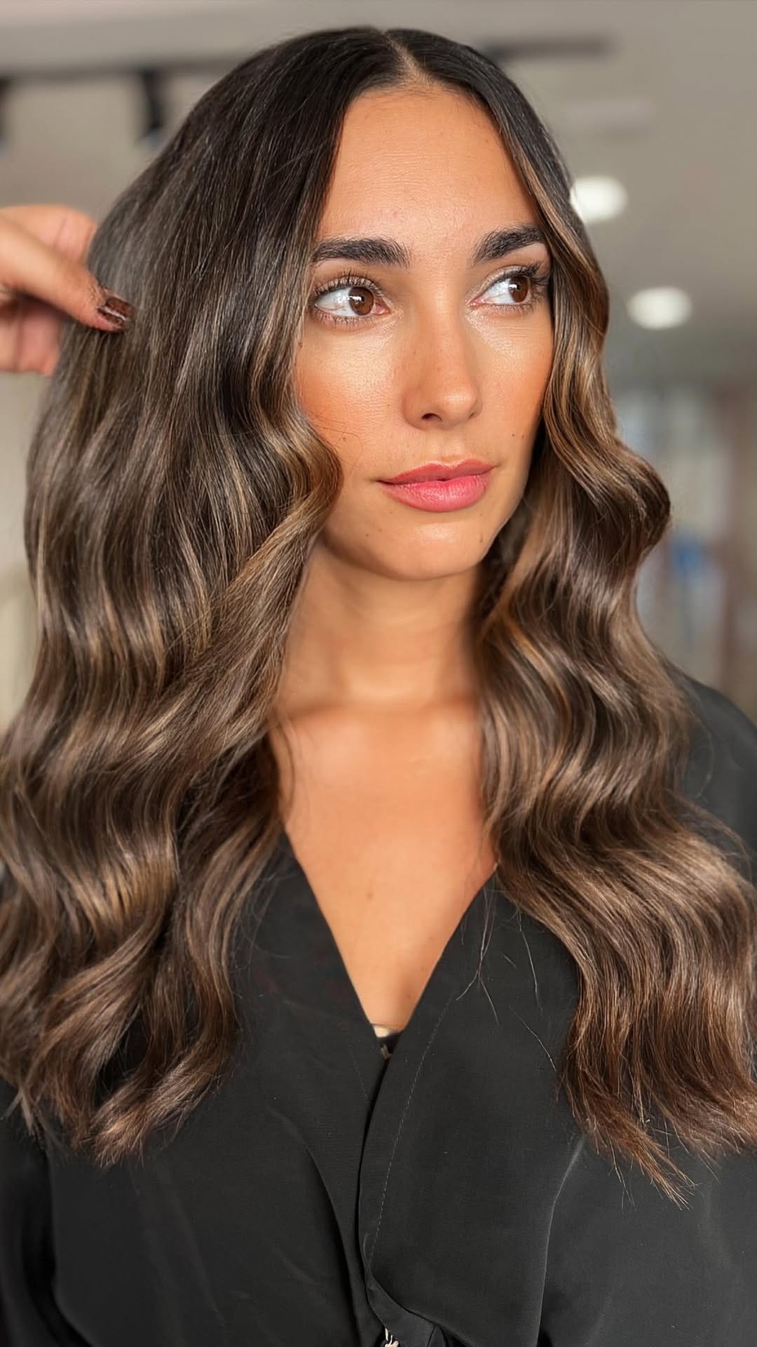 Post 3 by M I R A C L E  - Hair Salon on Instagram (video)