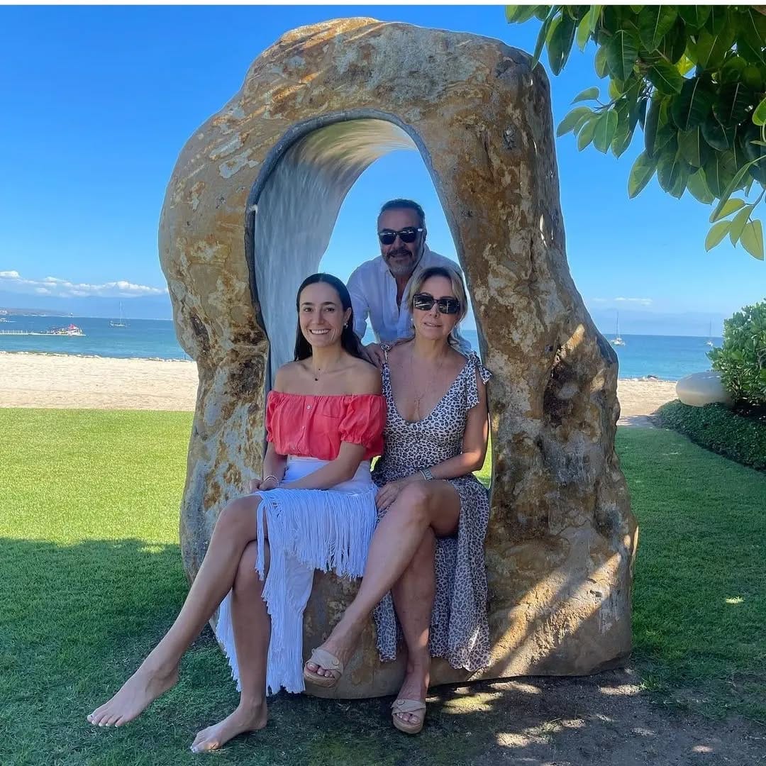 Post 6 by CASA DEL MUELLE PUNTA MITA on Instagram (image)